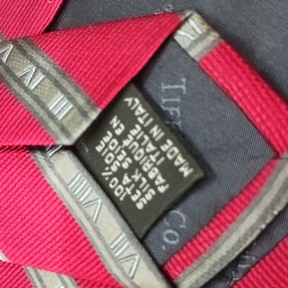 TIFFANY & CO. 100% Silk Roman Numerals Tie 57 Inches Long - Picture 5 of 7